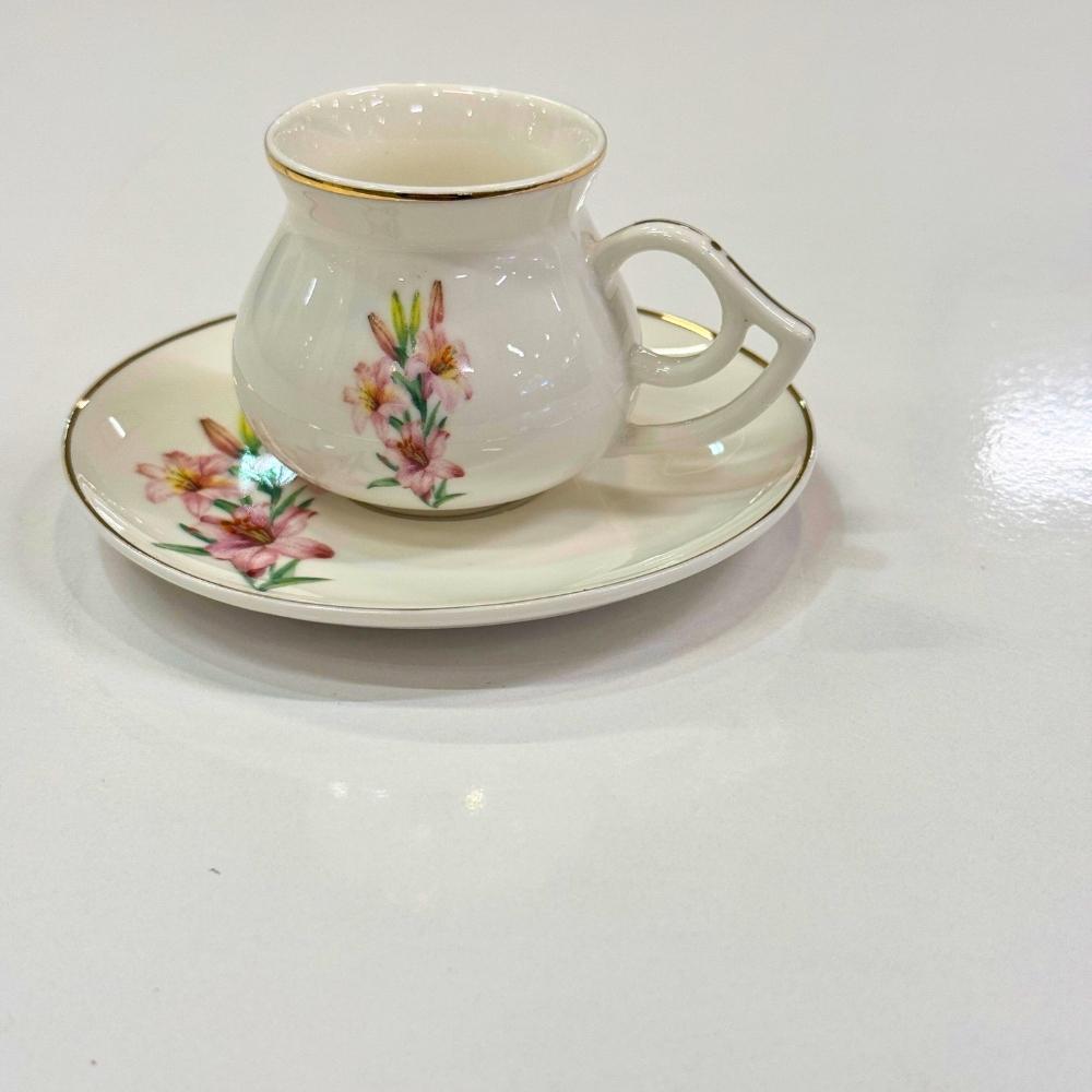 Botanik fincan takımı