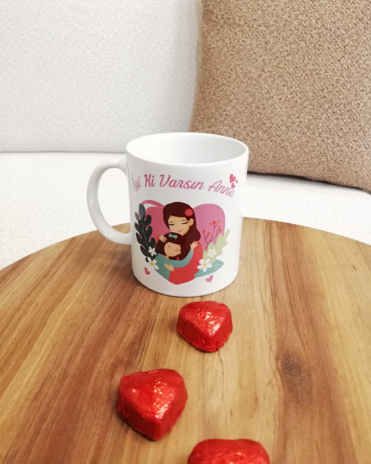 İYİ Kİ VARSIN ANNE HEDİYE KUPA BARDAK- ANNELER GÜNÜ HEDIYE KUPA BARDAK